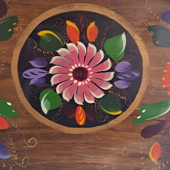 Vintage Hand painted, Mexican batea wood tray. - Picture 3 of 5